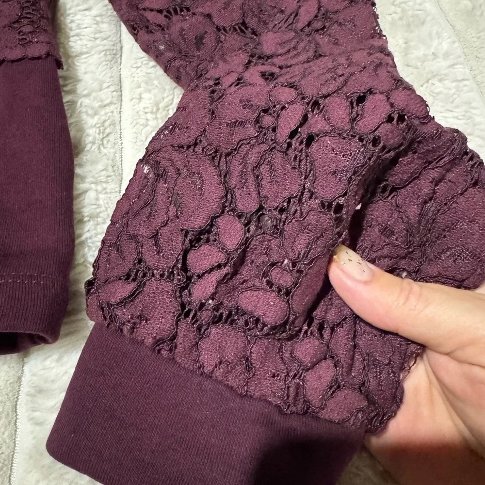 Anthropologie Plum Lace Sweatshirt - size small - Picture 8 of 12
